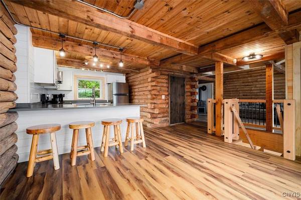 1159 Hunt RD, Woodgate, NY 13494