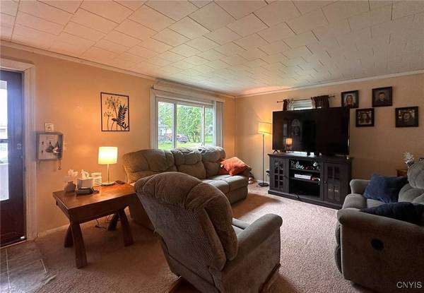 5276 Oneida ST, Oneida, NY 13421