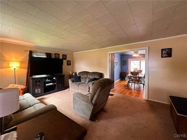 5276 Oneida ST, Oneida, NY 13421