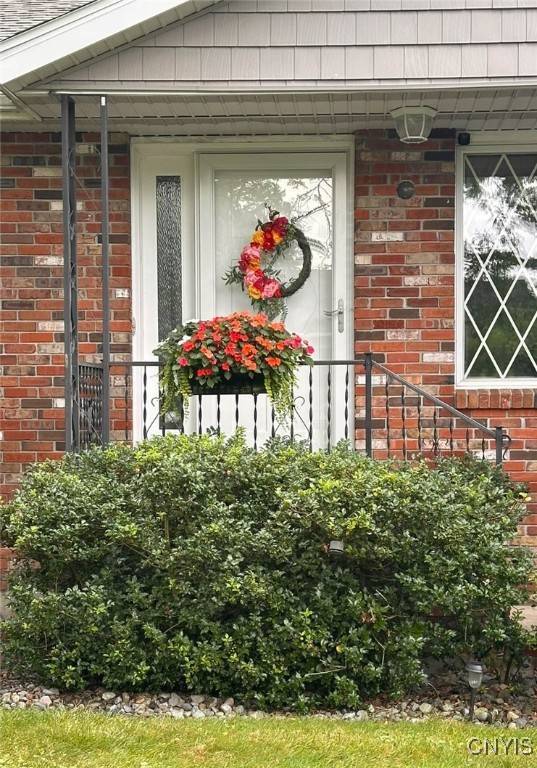 7 Symphony PL, Whitesboro, NY 13492