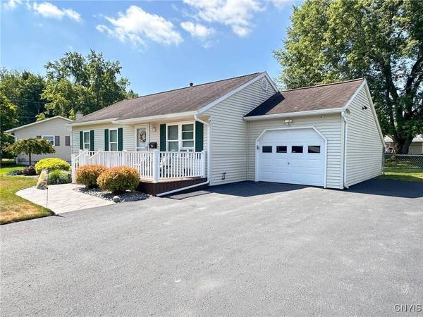 26 Poplar AVE, Whitesboro, NY 13492