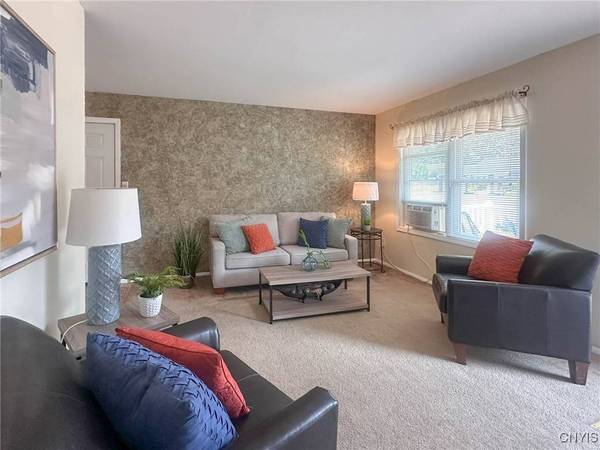 26 Poplar AVE, Whitesboro, NY 13492