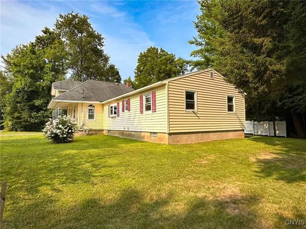 805 Buchanan RD, Utica, NY 13502