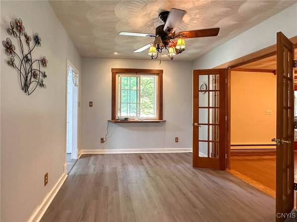 805 Buchanan RD, Utica, NY 13502