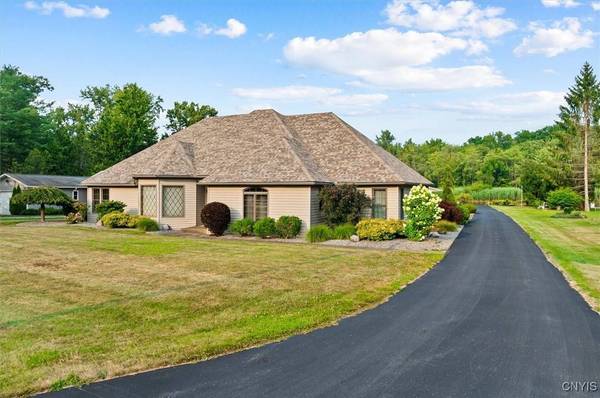 1524 Sandy Point LN, Blossvale, NY 13308