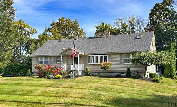 22 Canterbury RD, New Hartford, NY 13413