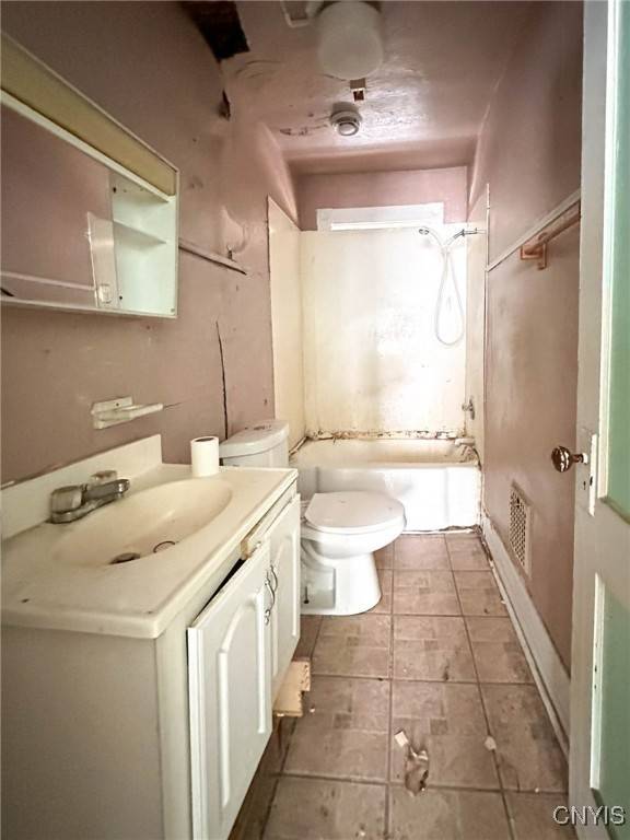 1406 Ney AVE, Whitesboro, NY 13492