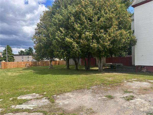 959 Bleecker ST, Utica, NY 13501