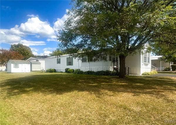 1 Waterwheel CIR, New Hartford, NY 13413