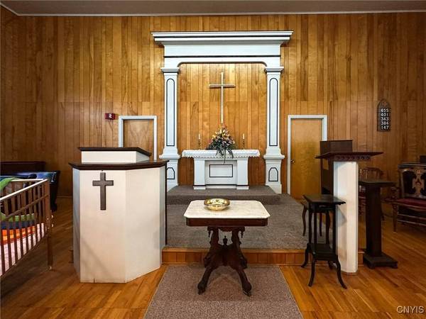 6320 State Route 291, Marcy, NY 13403