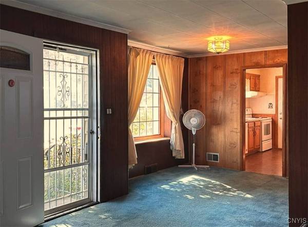 233 Fairway DR, New Hartford, NY 13413