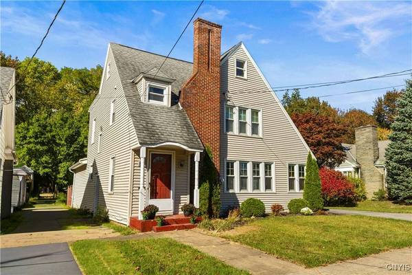 2812 Ogden PL, Utica, NY 13501