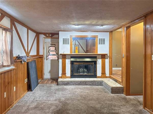 710 Cosby RD, Utica, NY 13502