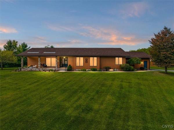 2354 Middle RD, Oneida, NY 13421