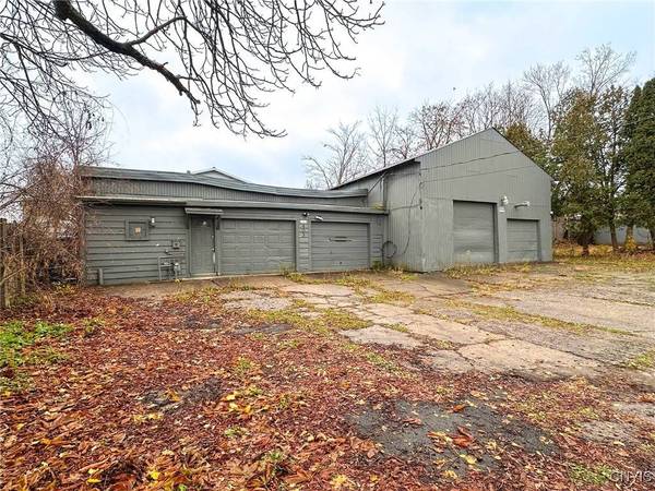 403 Bacon ST, Utica, NY 13501