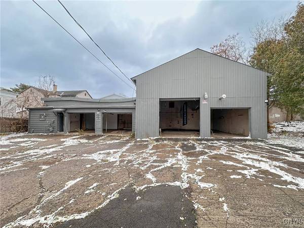 403 Bacon ST, Utica, NY 13501