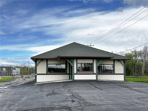 494 French RD, Utica, NY 13502