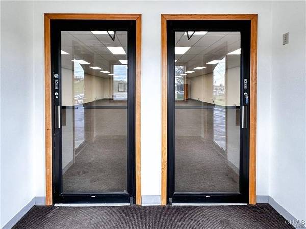 494 French RD, Utica, NY 13502