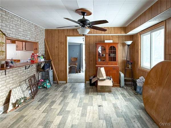 43 White ST, Clinton, NY 13323