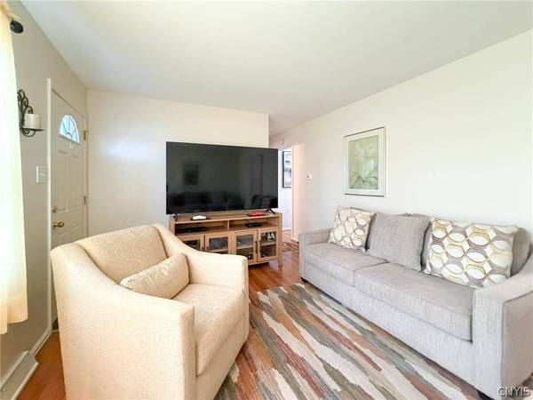 450 Lee BLVD, Utica, NY 13502