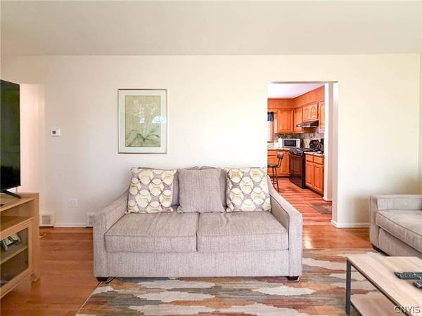 450 Lee BLVD, Utica, NY 13502
