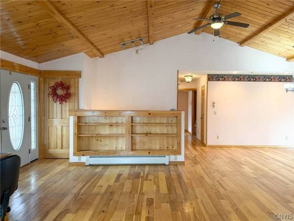 1815 School ST, Leonardsville, NY 13364