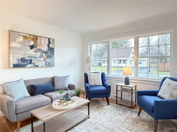 8 Burmont CT, Utica, NY 13502