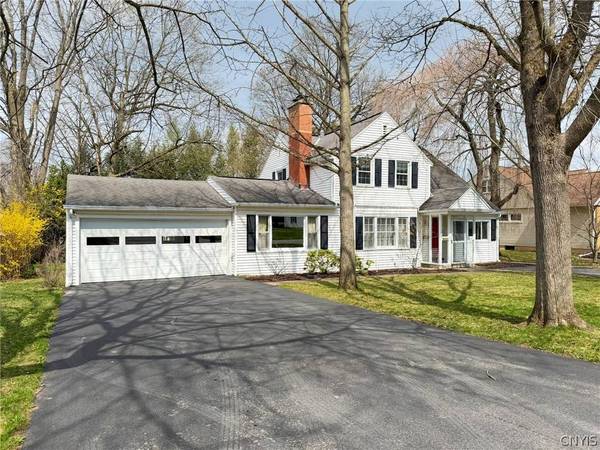 12 Windsor TER, New Hartford, NY 13413
