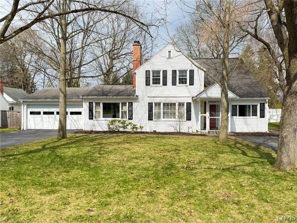 12 Windsor TER, New Hartford, NY 13413