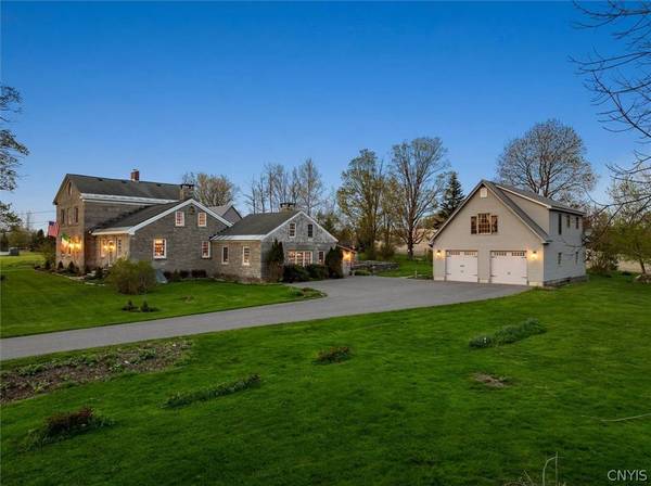 1322 Albany RD, Clayville, NY 13322