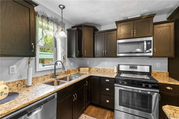 7900 Toad Hollow RD, Barneveld, NY 13304