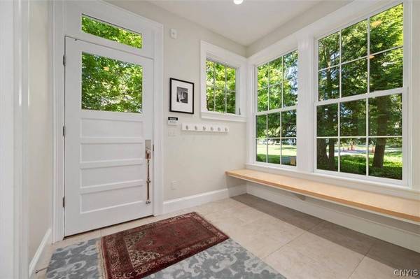 76 College ST, Clinton, NY 13323