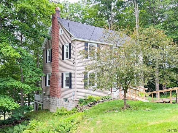 37 Milligan ST, Little Falls, NY 13365