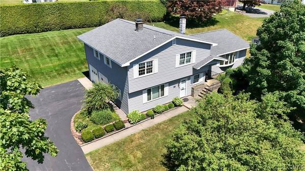 12 Gilbert RD