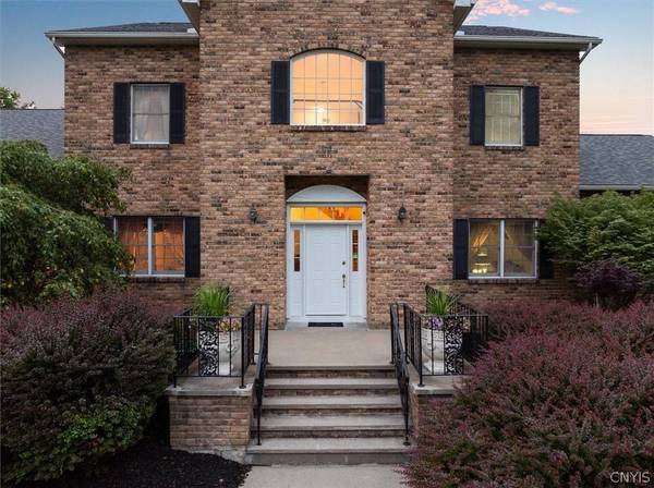 104 Stonebridge CT, New Hartford, NY 13413