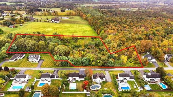 00 Pebble Creek LN