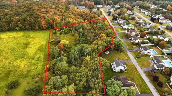 00 Pebble Creek LN, New Hartford, NY 13413