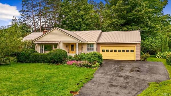 231 Eatonville RD, Herkimer, NY 13350