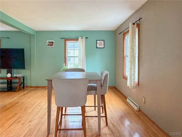 119 Kensington DR, Utica, NY 13501