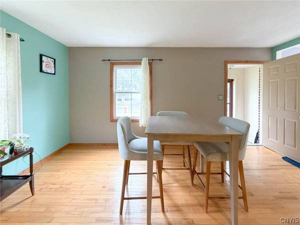 119 Kensington DR, Utica, NY 13501