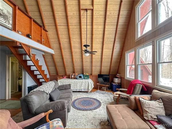 3267 Osceola RD, West Leyden, NY 13489