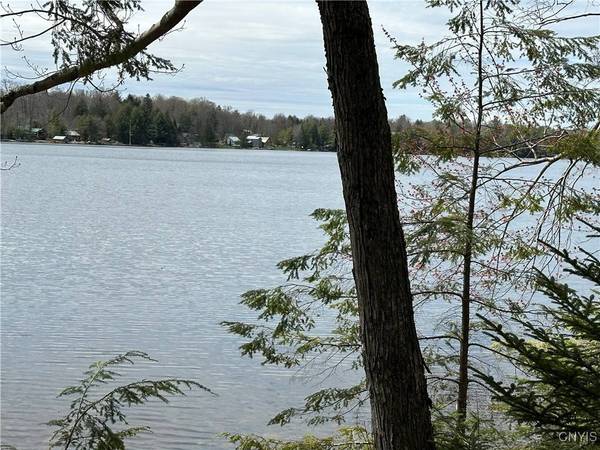 E Shore Rd, Stratford, NY 13470