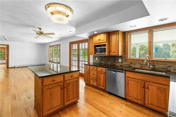 8308 Hughes RD, Holland Patent, NY 13354