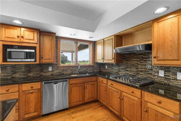 8308 Hughes RD, Holland Patent, NY 13354