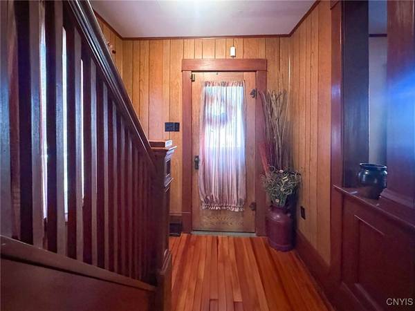 3 Glendale PL, Herkimer, NY 13350