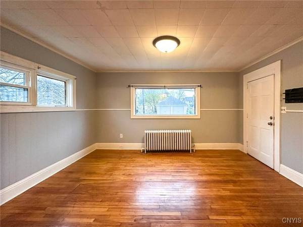 1900 Caroline ST, Utica, NY 13502