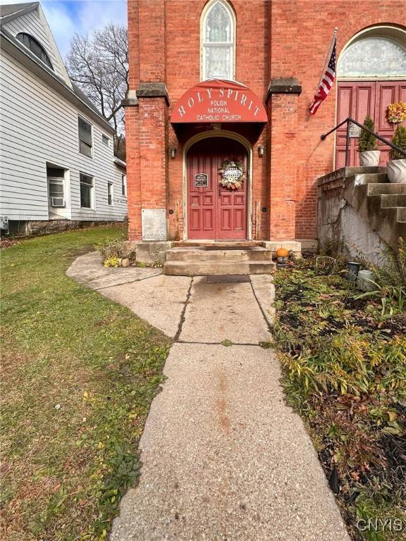 618 E Gansevoort ST, Little Falls, NY 13365