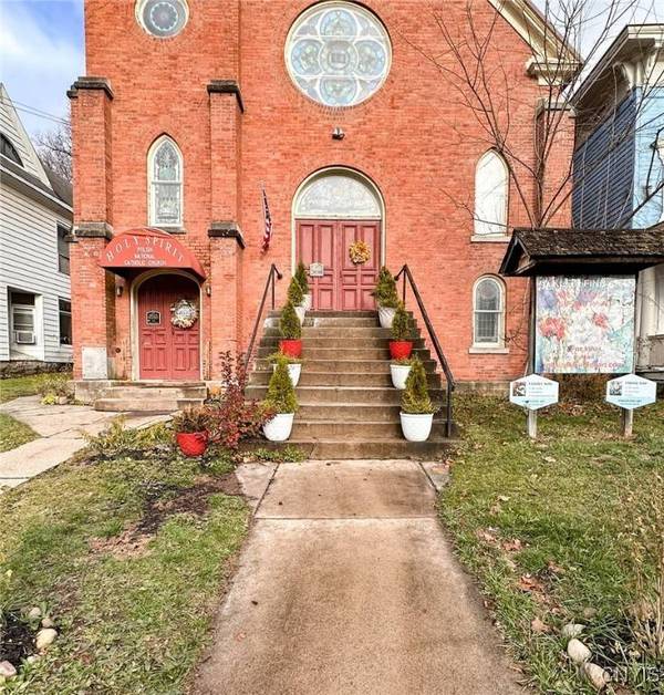 618 E Gansevoort ST, Little Falls, NY 13365