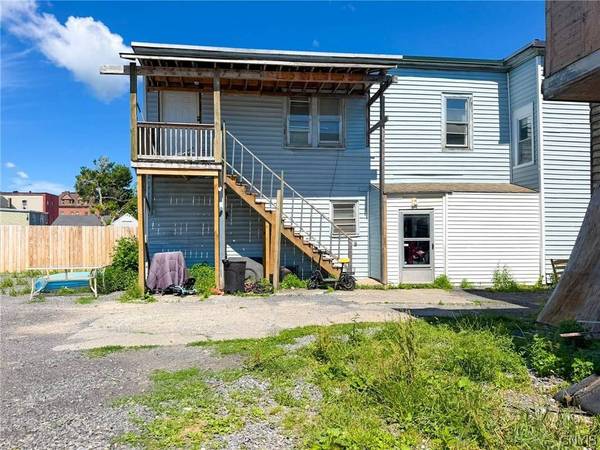 742 Jay ST, Utica, NY 13501