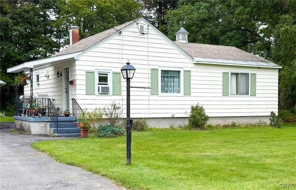11 Clarey AVE, Clark Mills, NY 13321